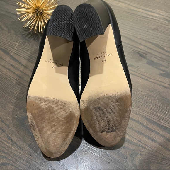 Cole Haan Womens REMI BOOTIE 8M Faux Leather Laceless Ankle Boots - Picture 7 of 8